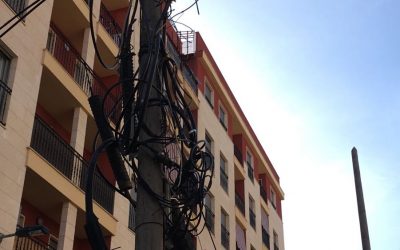 EL PARTIDO POPULAR SE PREOCUPA POR EL ESTADO DEL CABLEADO EN ALGUNAS FACHADAS